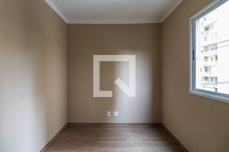 Quarto 2 de apartamento para alugar com 3 quartos, 68m² em Jardim Tupanci, Barueri