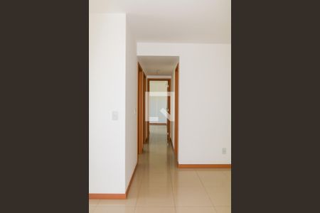 Corredor de apartamento para alugar com 3 quartos, 76m² em Méier, Rio de Janeiro