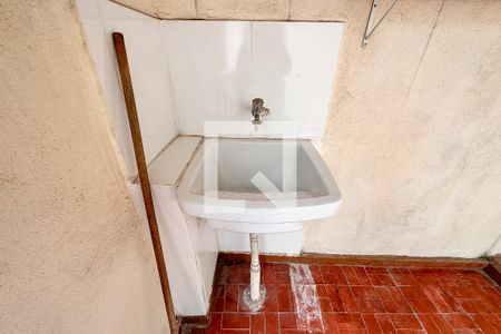 Casa à venda com 61m², 2 quartos e sem vaga Casa à venda com 61m², 2 quartos e sem vagaÁrea de Serviço