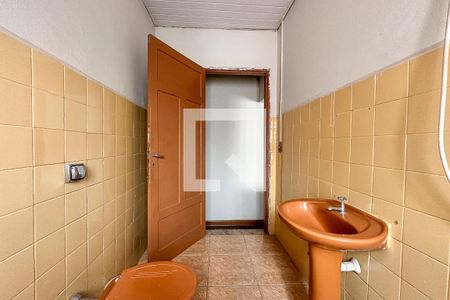 Casa à venda com 61m², 2 quartos e sem vaga Casa à venda com 61m², 2 quartos e sem vagaBanheiro