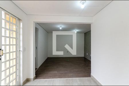 Sala de casa para alugar com 2 quartos, 100m² em Vila Marina, São Paulo