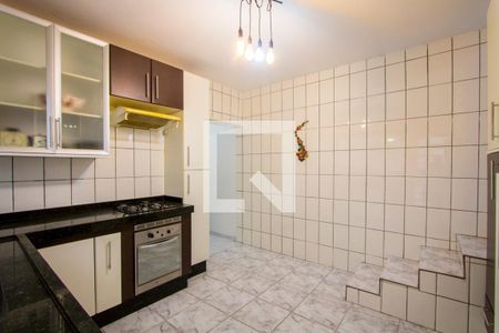 Casa à venda com 127m², 3 quartos e 2 vagas Casa à venda com 127m², 3 quartos e 2 vagasCozinha