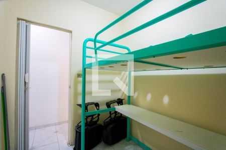 Quarto 2 de casa para alugar com 3 quartos, 127m² em Vila Bela Vista, Santo André
