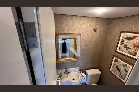 Lavabo de apartamento à venda com 3 quartos, 150m² em Vila Madalena, São Paulo