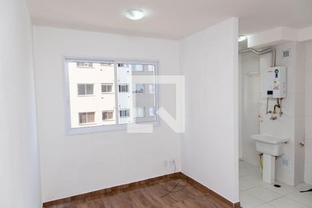 Sala de apartamento para alugar com 2 quartos, 45m² em Piraporinha, Diadema