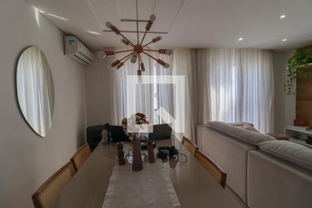 Sala de casa à venda com 3 quartos, 160m² em Jardim Pacaembu, Jundiaí