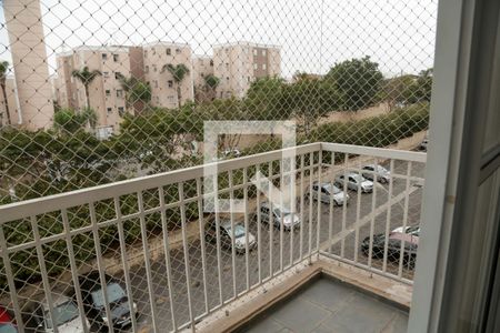 Sacada de apartamento à venda com 2 quartos, 47m² em Metalúrgicos, Osasco