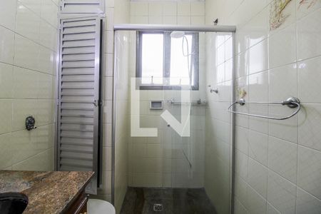 Banheiro de casa para alugar com 3 quartos, 150m² em Vila Guilhermina, São Paulo