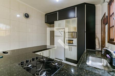 Cozinha de casa para alugar com 2 quartos, 64m² em Jardim Modelo, Mogi das Cruzes