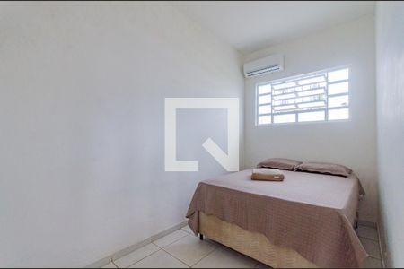 Quarto 2 de casa para alugar com 2 quartos, 55m² em Pituaçu, Salvador