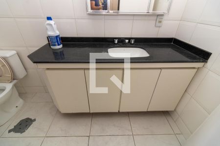 Banheiro de apartamento à venda com 1 quarto, 59m² em Vila Andrade, São Paulo