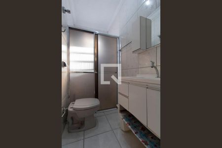 Banheiro de casa para alugar com 1 quarto, 40m² em Cangaiba, São Paulo