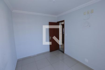 Quarto 1 de apartamento à venda com 2 quartos, 52m² em Novo Eldorado, Contagem