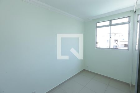 Quarto 2 de apartamento à venda com 2 quartos, 52m² em Novo Eldorado, Contagem