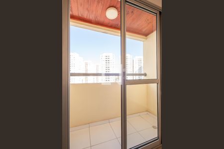 Sacada de apartamento para alugar com 3 quartos, 64m² em Parque Continental, Osasco