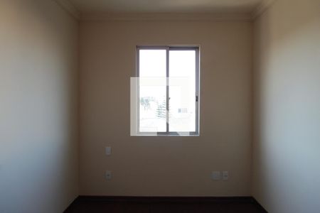 Quarto 1 de apartamento à venda com 2 quartos, 50m² em Jardim Guanabara, Belo Horizonte