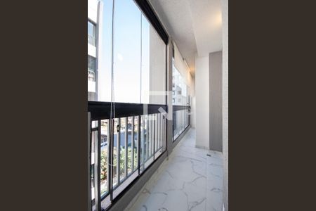 Sacada de apartamento à venda com 1 quarto, 45m² em Centro, Osasco