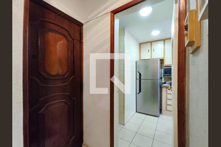 Entrada de apartamento à venda com 3 quartos, 155m² em Vila Isabel, Rio de Janeiro