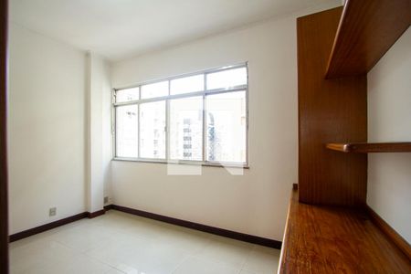 Quarto 1 de apartamento para alugar com 2 quartos, 90m² em Icaraí, Niterói