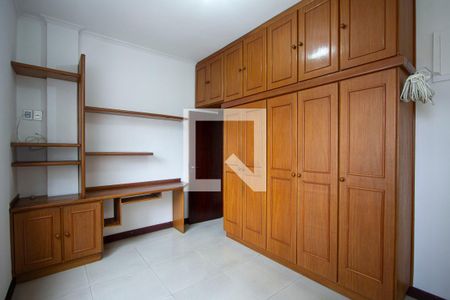 Quarto 1 de apartamento para alugar com 2 quartos, 90m² em Icaraí, Niterói