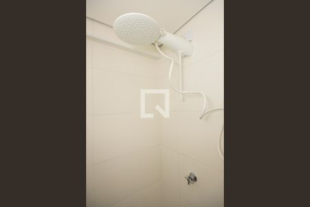 Chuveiro do banheiro de kitnet/studio à venda com 1 quarto, 20m² em Jardim das Vertentes, São Paulo