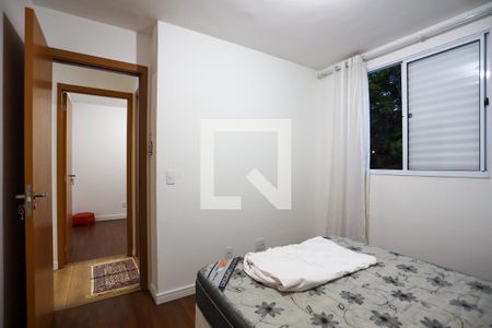 Quarto 1 de apartamento para alugar com 2 quartos, 50m² em Jardim Caiapiá, Cotia