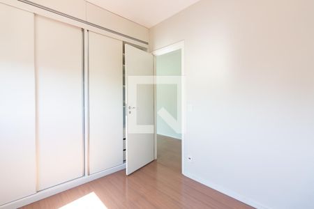 Quarto  de apartamento à venda com 1 quarto, 41m² em Continental, Osasco