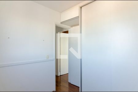 Quarto 2 de apartamento para alugar com 2 quartos, 60m² em Vila Congonhas, São Paulo