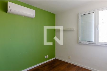 Quarto 1 de apartamento para alugar com 2 quartos, 60m² em Vila Congonhas, São Paulo