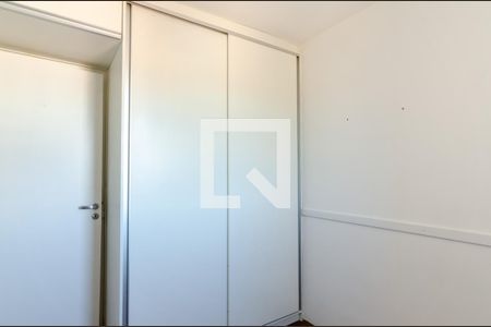 Quarto 2 de apartamento para alugar com 2 quartos, 60m² em Vila Congonhas, São Paulo