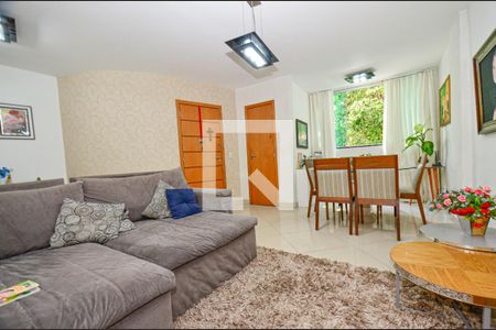 Sala de apartamento à venda com 3 quartos, 126m² em Ipiranga, Belo Horizonte