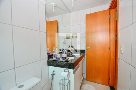 Banheiro suite de apartamento à venda com 3 quartos, 126m² em Ipiranga, Belo Horizonte