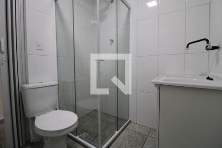 Banheiro de apartamento para alugar com 1 quarto, 37m² em Socorro, São Paulo