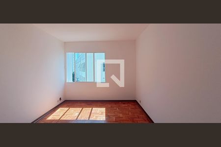 Apartamento à venda com 78m², 2 quartos e sem vagaSala