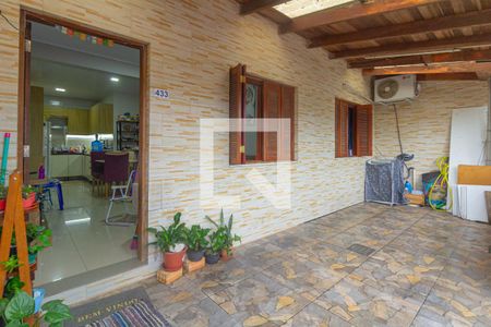 Casa à venda com 62m², 2 quartos e 1 vaga Casa à venda com 62m², 2 quartos e 1 vagaEntrada