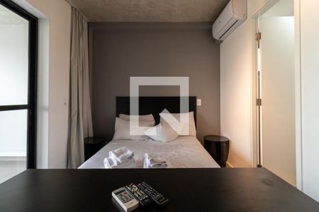 Quarto de kitnet/studio para alugar com 1 quarto, 30m² em Bom Retiro, São Paulo