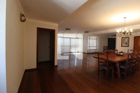 Apartamento à venda com 348m², 3 quartos e 3 vagasSala