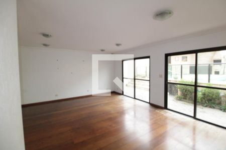 Sala de casa para alugar com 4 quartos, 262m² em Jardim Jussara, São Paulo