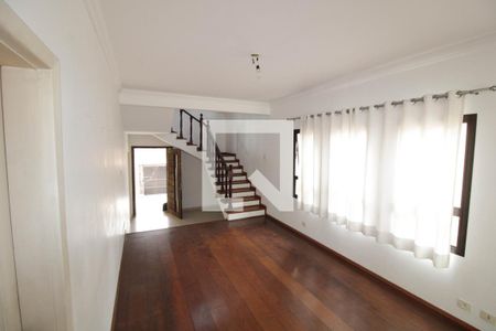 Sala de casa para alugar com 4 quartos, 262m² em Jardim Jussara, São Paulo
