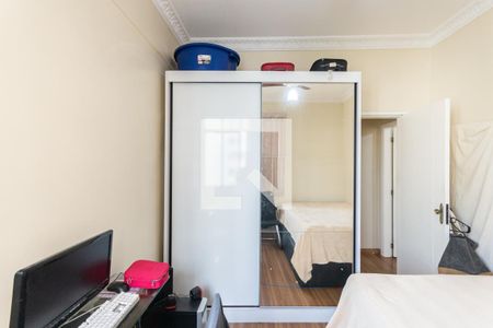 Quarto 1 de apartamento à venda com 2 quartos, 60m² em Maracanã, Rio de Janeiro