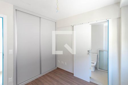 Quarto 1 de apartamento para alugar com 2 quartos, 61m² em Santo Antônio, Belo Horizonte