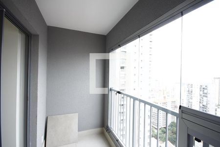 Varanda de kitnet/studio para alugar com 1 quarto, 25m² em Vila Mariana, São Paulo