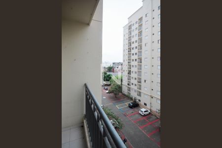 Sala - Varanda de apartamento à venda com 2 quartos, 50m² em Vila Firmiano Pinto, São Paulo
