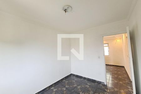 Quarto 2 de apartamento à venda com 2 quartos, 44m² em Conjunto Habitacional Teotonio Vilela, São Paulo