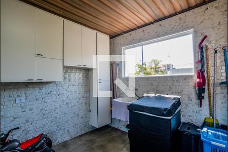 Casa à venda com 342m², 4 quartos e 2 vagas Casa à venda com 342m², 4 quartos e 2 vagasÁrea de Serviço