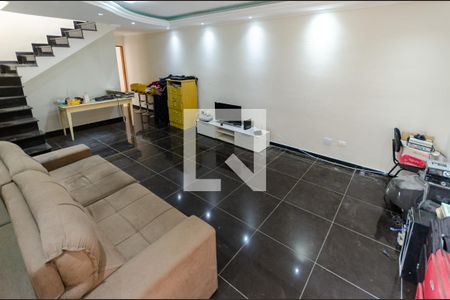 Sala de casa para alugar com 4 quartos, 200m² em Vila Cavaton, São Paulo