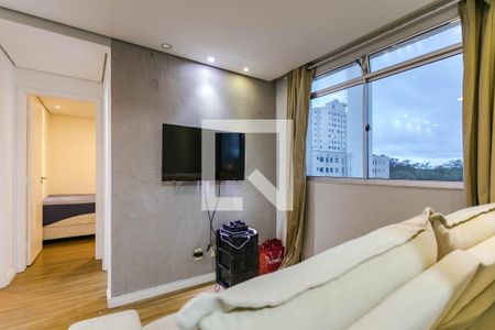 Sala de apartamento para alugar com 2 quartos, 54m² em Loteamento Mogilar, Mogi das Cruzes