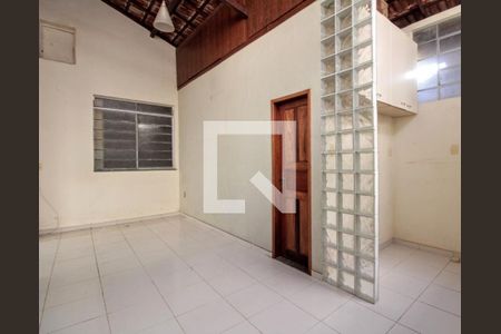 Sala de casa à venda com 3 quartos, 203m² em Nova Granada, Belo Horizonte