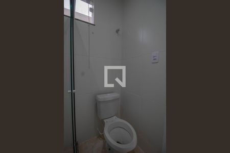 Banheiro da Suíte de apartamento para alugar com 1 quarto, 38m² em Taquara, Rio de Janeiro