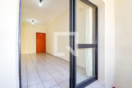 Sala de apartamento para alugar com 2 quartos, 66m² em Centro, Ribeirão Preto